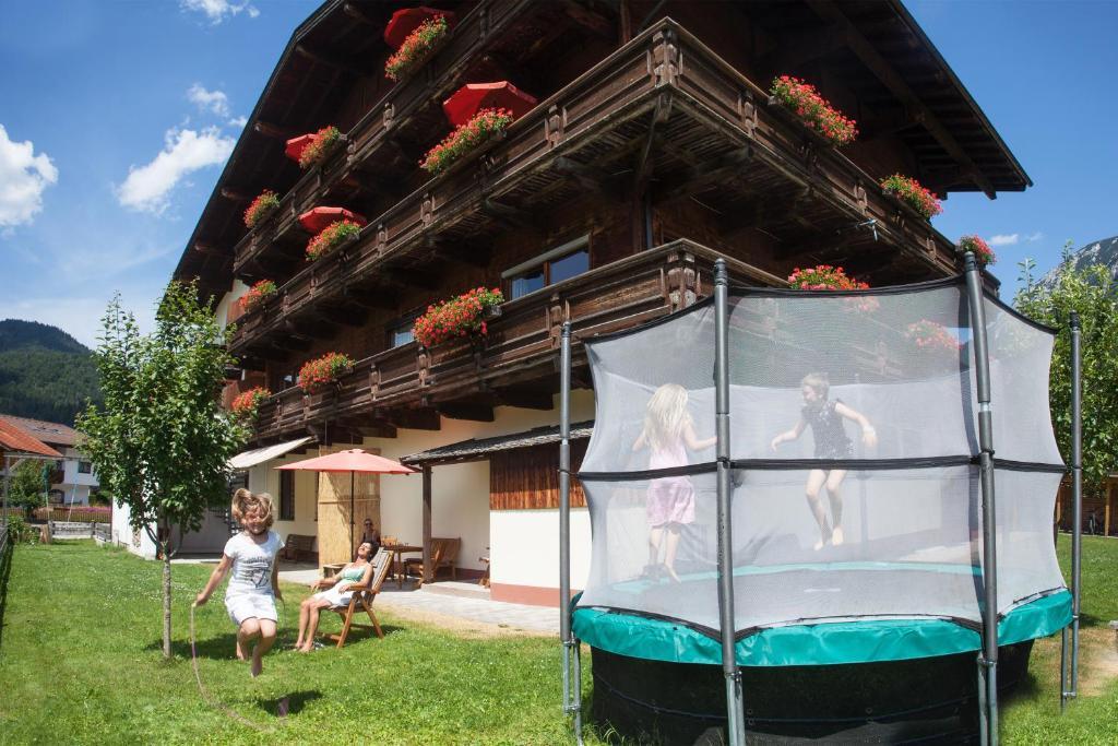 Appartement Haus Karoline à Achenkirch Extérieur photo